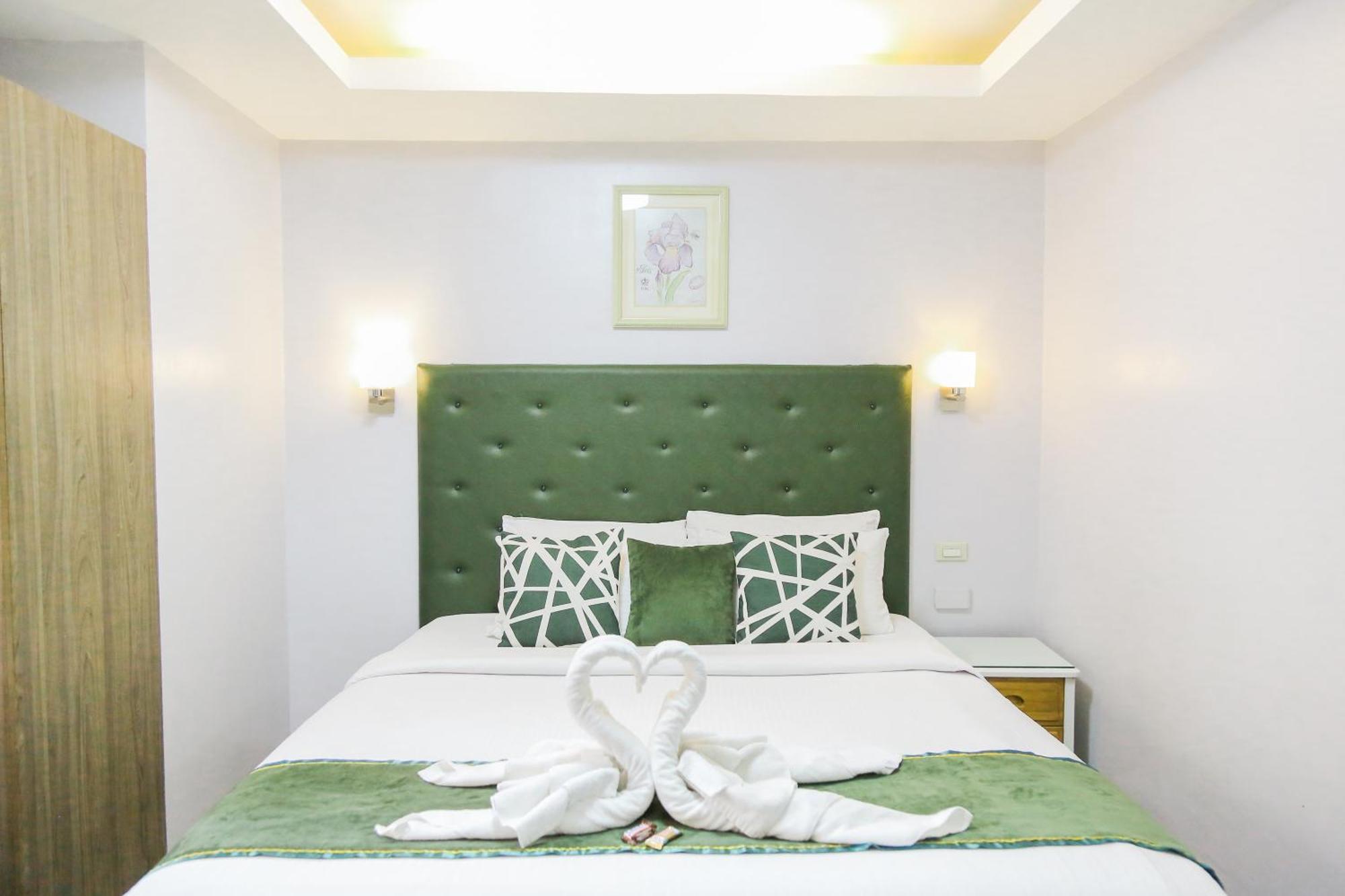 מנילה Pacific Bay Grand Suites מראה חיצוני תמונה