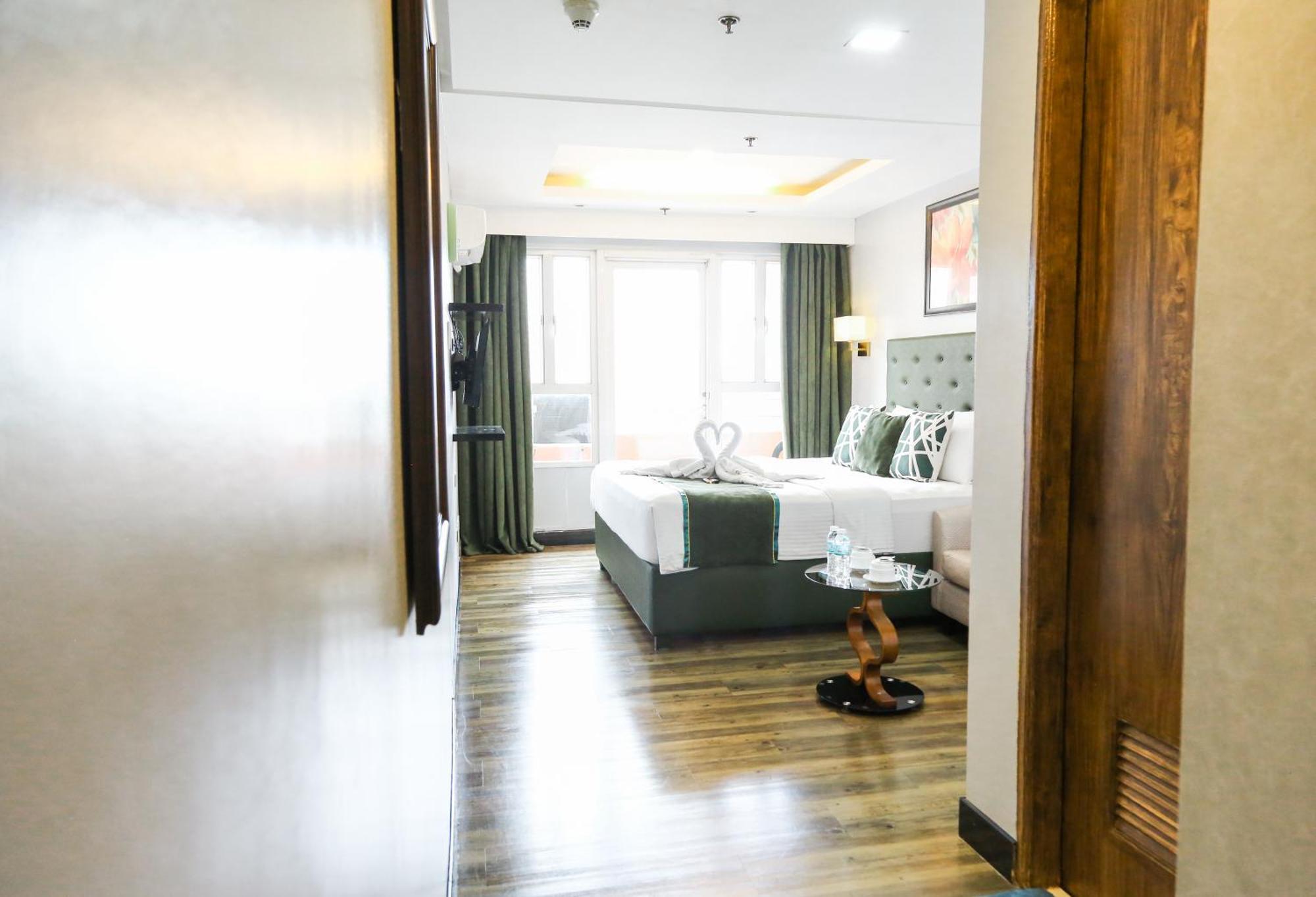 מנילה Pacific Bay Grand Suites מראה חיצוני תמונה